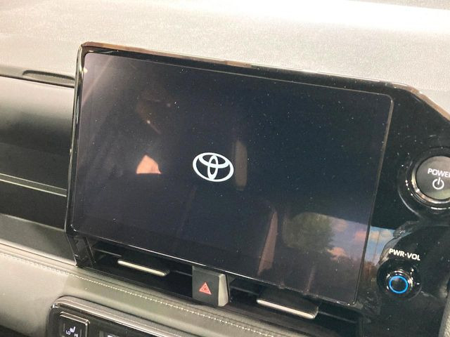 �y10.5�C���`�i�r�z�������ƃC���p�N�g�̂�����ʃi�r�𑕔��B�e��I�[�f�B�I����͂������A�X�}�z�A�g���ł��闘�֐��̍����i�r�ł���