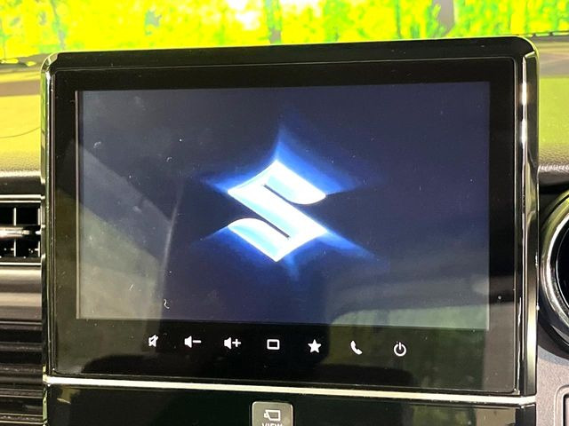 �y���[�J�[�����i�r�z�C���e���A�ɗn�����ރX�^�C���b�V���ȁu��p�݌v�v���[�J�[�i�r�𑕔��􎋔F���⑀�쐫�ȂǊ�{���\�ɂ��D��A���㎿�ȃJ�[���C�t�����y���݂��������܂��B