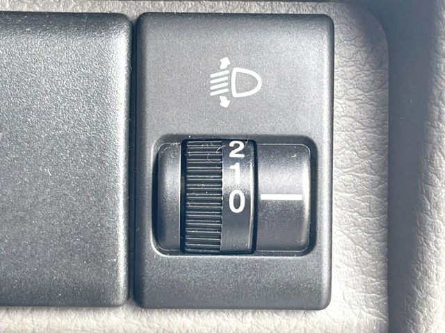 �y�w�b�h���C�g���x���C�U�[�z���D�݂̍����Ƀw�b�h���C�g�𒲐����\����̉^�]�������S�ɂȂ�܂�!