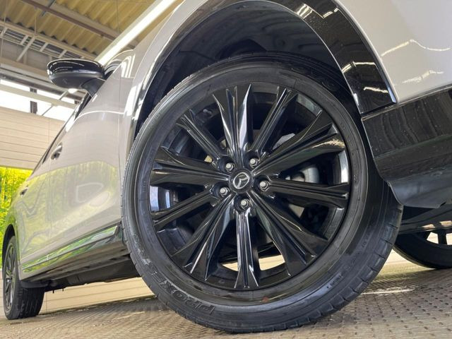 �y����19�C���`�A���~�z�C�[���z�O�ςɃ}�b�`���������A���~�z�C�[���𑕒����Ă���܂��B�e��ЊO�A���~�z�C�[����A�X�^�b�h���X�^�C�����戵�����Ă���܂��B���񂲑��k����������