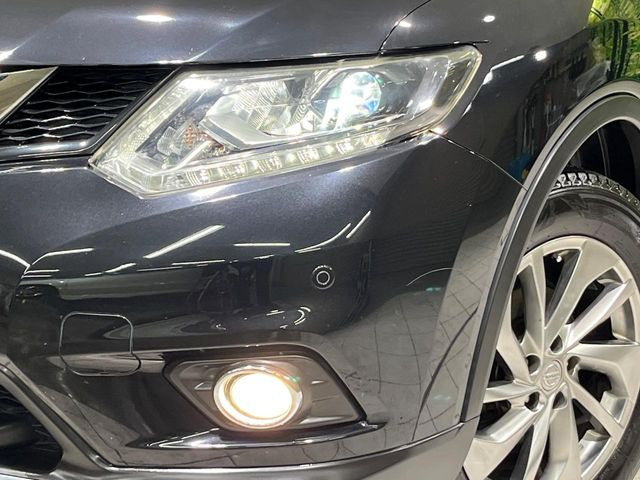 �yLED�w�b�h���C�g�z���V����ԑ��s�����ǍD�Ȏ��E���m�ۂ����S���ĉ^�]�ł��鍂�P�xLED�w�b�h���C�g�𑕔�!�_�����x�������A����d�͂��}�����Ă��܂��B