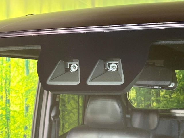 �y�X�}�[�g�A�V�X�g�z���s���ɑO���̎ԗ�����F�����A�Փ˂������Ȏ��͌x��ƃu���[�L�ŏՓˉ���Ɣ�Q�y�����A�V�X�g�B�����S�Ƀh���C�u�����y���݂��������܂��B