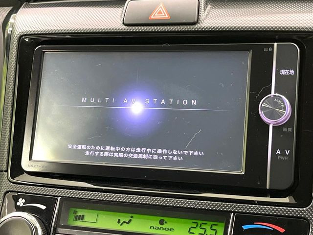 �y�����i�r�z�l�C�̏����i�r�𑕔����Ă���܂��B�i�r�̎g���₷���͂������A�I�[�f�B�I�@�\���[��!�L�����v�◷�s�͂������A�ʋ΂┃�����ȂǕ��i�̃h���C�u���y�����Ȃ�͂���