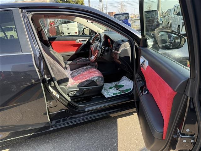 ���X�ł͊F�l�Ɉ��S���Ă��Ԃ��^�]���Ă����������߂̎����ԕی��ւ̉�����JAF�ւ̉����������Ȃ��܂��̂ł���]�̕��͂��C�y�ɂ����k������!