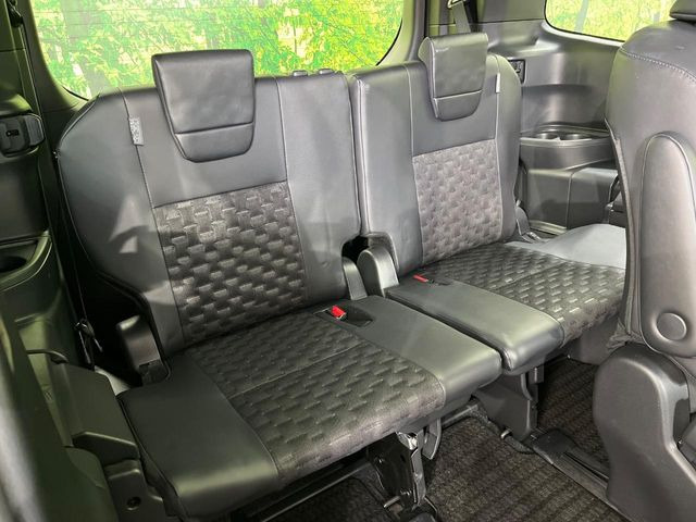 3��ڃV�[�g�͂�������ԗǍD����l�ł��������ƍ����Ē����܂��̂ŁA��l���ł̂��o���������N���N�ł��􂲉Ƒ��ŁA�C�̒m�ꂽ���ԂŁA�h���C�u�ɍs���̂��y���݂ł��ˁ�