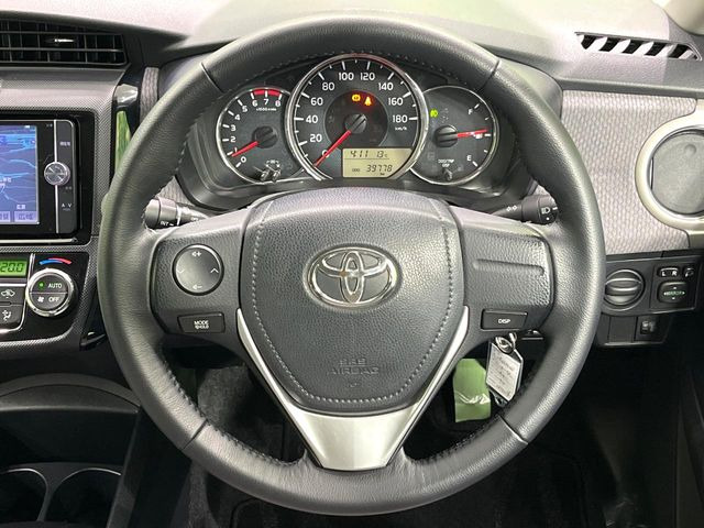 �y�����v�����X�e�A�����O�z�㎿�Ȋv���g�p���邱�ƂŁA��ɂ����������݂ƂĂ��^�]���₷���n���h���ł���