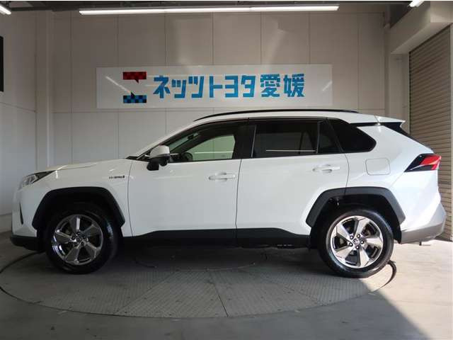 RAV42.5 ハイブリッド X
