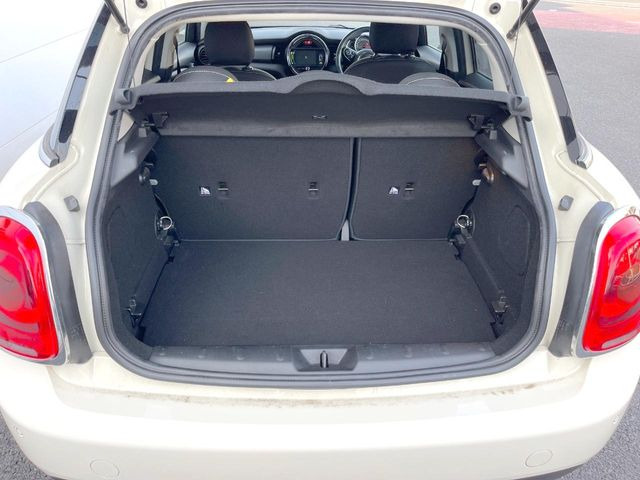 ���g�����N���[��:����L������e�X�y�[�X!���ꂾ���̍L��������΂��������⃌�W���[�Ȃǂɂ��œK�ł�!�g�p�������Ȃ����ꂢ�ȏ�Ԃ��ێ����Ă���܂��B