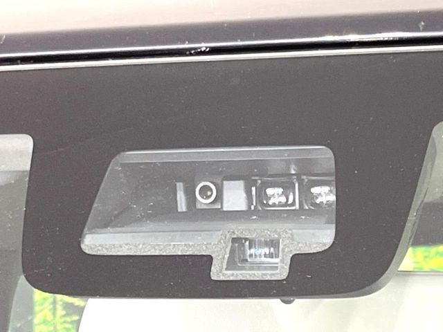 �y�X�Y�L �Z�[�t�e�B�T�|�[�g�z���s���ɑO���̎ԗ�����F�����A�Փ˂������Ȏ��͌x��ƃu���[�L�ŏՓˉ���Ɣ�Q�y�����A�V�X�g�B�����S�Ƀh���C�u�����y���݂��������܂��B