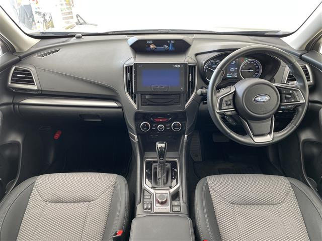 フォレスター2.5 ツーリング 4WD