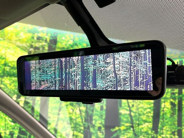 �y�C���e���W�F���g���[���~���[�z��Ȃ̑傫�ȉו��⓯��҂Ō�����m�F���Â炢���ł����S!�J�������B�e�����ԗ�����̉f�������[���~���[���ɕ\���B�N���A�Ȏ��E�ŏ󋵂̊m�F���\�ł�!