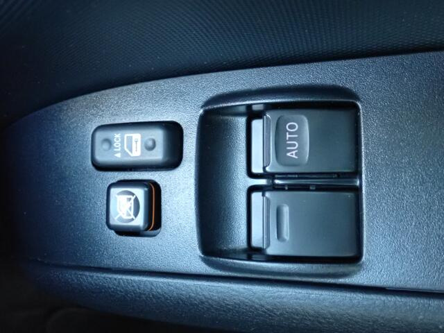 �O�Ȃ̑��̊J�͓d���ɂȂ�܂��̂ŁA�֗��ł���ˁB