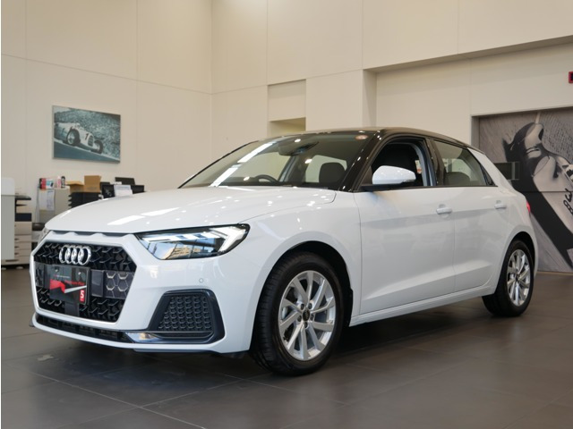 A1スポーツバック25 TFSI アドバンスド