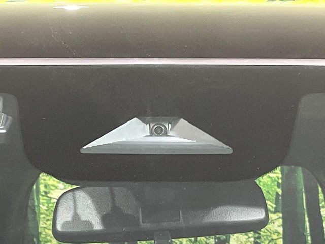 �y�z���_�Z���V���O�z���s���ɑO���̎ԗ�����F�����A�Փ˂������Ȏ��͌x��ƃu���[�L�ŏՓˉ���Ɣ�Q�y�����A�V�X�g�B�����S�Ƀh���C�u�����y���݂��������܂��B