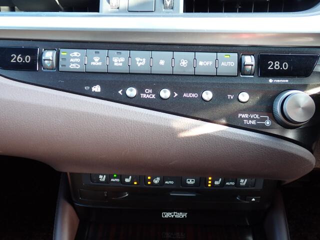 �I�[�g�G�A�R�������B���x�ݒ肪�o���āA�������K�ł���B�V�[�g�q�[�^�[���t���Ă�̂ŁA���������ɂ͂��肪���������ł��B