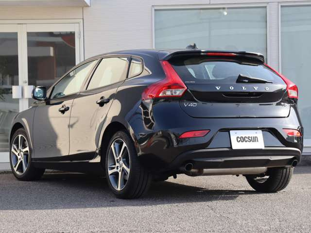 �V�i�����o�b�e���[�̓h�C�c��VARTA(�o���^)���g�p���܂��B���B�Ԃ̏����i�ɍ̗p����鍂�i���o�b�e���[�ł��B