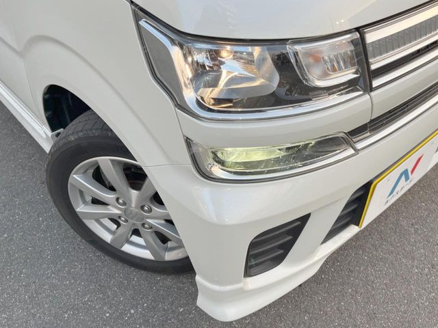 �yLED�w�b�h���C�g�z���V����ԑ��s�����ǍD�Ȏ��E���m�ۂ����S���ĉ^�]�ł��鍂�P�xLED�w�b�h���C�g�𑕔�!�_�����x�������A����d�͂��}�����Ă��܂��B