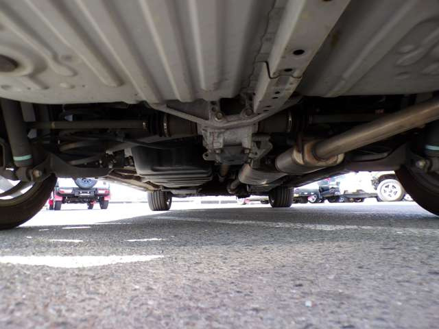 ★今、お乗りのお車の車検が切れちゃう!なんて方には代車も無料で貸し出し可能です★車がなくなると困るという方結構多いんですよね★ご用意はしてありますが貸し出し中もございますのでご確認下さい★