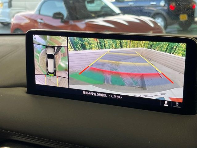 �y360&deg;�r���[���j�^�[�z��p�̃J�����ɂ��A�ォ�猩���낵���悤�Ȏ��_��360�x�N���}�̎��͂��m�F���邱�Ƃ��ł��܂������p�������m�F���₷���A�����ꏊ�ł̐؂�Ԃ��⒓�Ԃ��X���[�Y�ɍs���܂��B