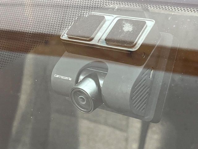 �y�h���C�u���R�[�_�[�z�h���C�u���R�[�_�[����!���s���͂������A������^�]�⎖�̂ɑ��������ہA�f���ŋL�^���A����̃��X�N�ɔ����܂��B���L�^�pSD�J�[�h�͂��q�l�����g�ł��������������K�v������܂��B