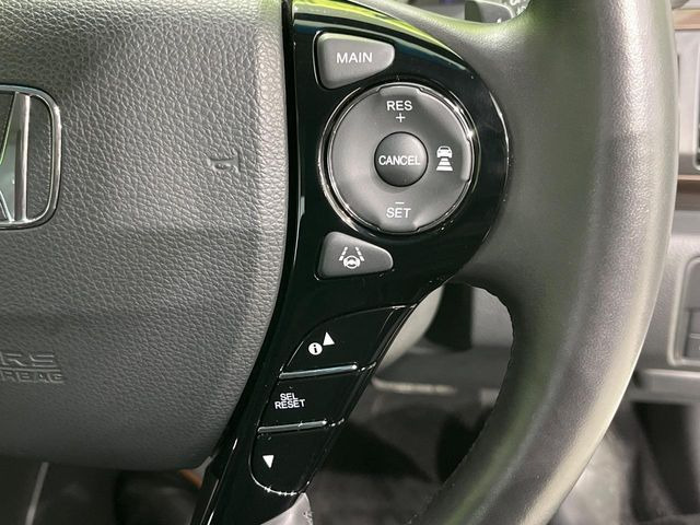 �y�A�_�v�e�B�u�N���[�Y�R���g���[���z�������H�ł̒��������s���y��!!�����ő��x��ۂN���[�Y�R���g���[�����A�Փˌy���V�X�e���ƘA�g���A�O���̎ԗ������m���ĎԊԂ�ۂ悤�ɑ��x���߂��Ă���܂�!!