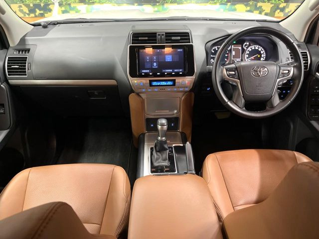 グループ総在庫数約30,000台!!全国の系列店からメーカー・車種問わずご紹介出来るので、あなたにピッタリのお車が見つかるはずです♪まずはお問い合わせ下さい☆