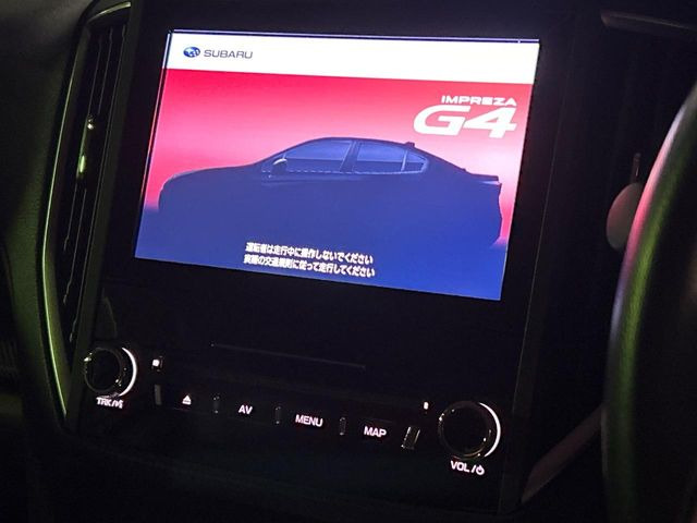 �y�����r���g�C���i�r�z�C���e���A�ɗn�����ރX�^�C���b�V���ȁu��p�݌v�i�r�v�𑕔��􎋔F���⑀�쐫�ȂǊ�{���\�ɂ��D��A���㎿�ȃJ�[���C�t�����y���݂��������܂��B