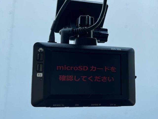 �y�h���C�u���R�[�_�[�z�h���C�u���R�[�_�[����!���s���͂������A������^�]�⎖�̂ɑ��������ہA�f���ŋL�^���A����̃��X�N�ɔ����܂��B���L�^�pSD�J�[�h�͂��q�l�����g�ł��������������K�v������܂��B