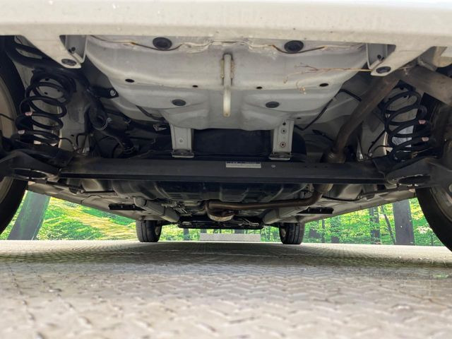 下回りがきれいなうちに、防錆加工の施工がオススメ。降雪地域はもちろん、沿岸部にお住いの方や、趣味でマリン・ウィンタースポーツをされる方にご好評いただいております。