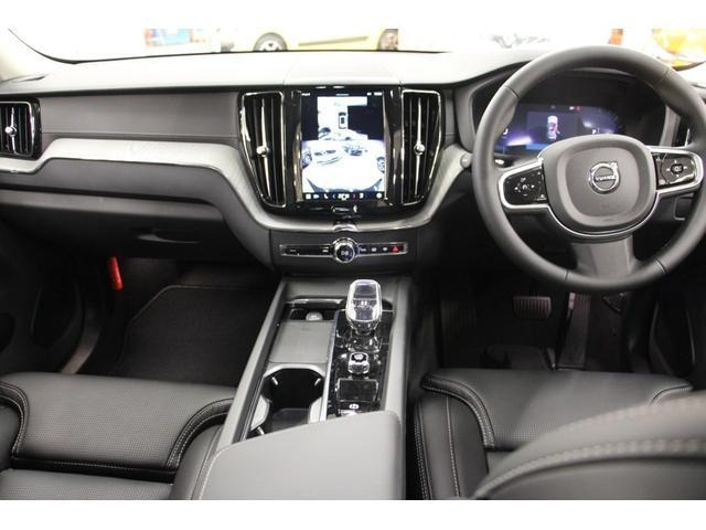 XC60ウルトラ B5 AWD 4WD