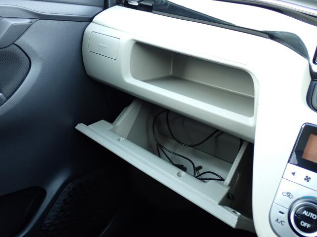 ���[�����Ղ�O���[�u�{�b�N�X�B