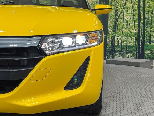 �yLED�w�b�h���C�g�z���V����ԑ��s�����ǍD�Ȏ��E���m�ۂ����S���ĉ^�]�ł��鍂�P�xLED�w�b�h���C�g�𑕔�!�_�����x�������A����d�͂��}�����Ă��܂��B