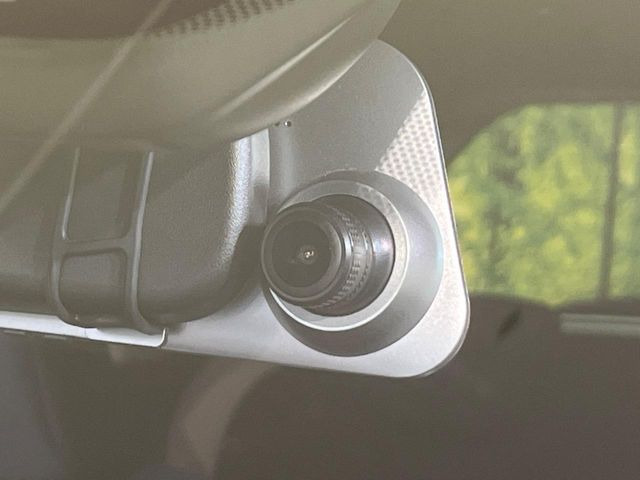 �y�h���C�u���R�[�_�[�z�h���C�u���R�[�_�[����!���s���͂������A������^�]�⎖�̂ɑ��������ہA�f���ŋL�^���A����̃��X�N�ɔ����܂��B���L�^�pSD�J�[�h�͂��q�l�����g�ł��������������K�v������܂��B