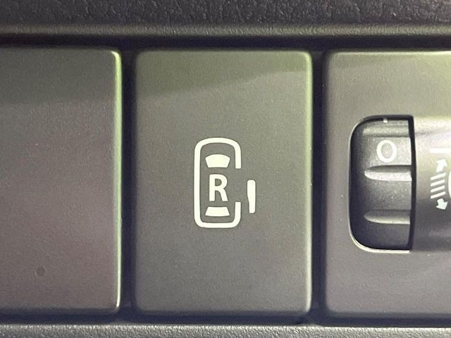 �y�p���[�X���C�h�h�A�z�X�}�[�g�L�[��^�]�Ȃ̃X�C�b�`�ŃX���C�h�h�A�̊J���\���d��������͂����ăh�A���J����K�v�������A���������q�l�ł��A�d���ו��������Ă��鎞�����N�ɊJ���߂ł��܂���