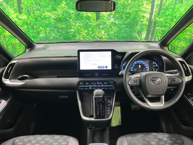 ヴォクシー1.8 ハイブリッド S-Z