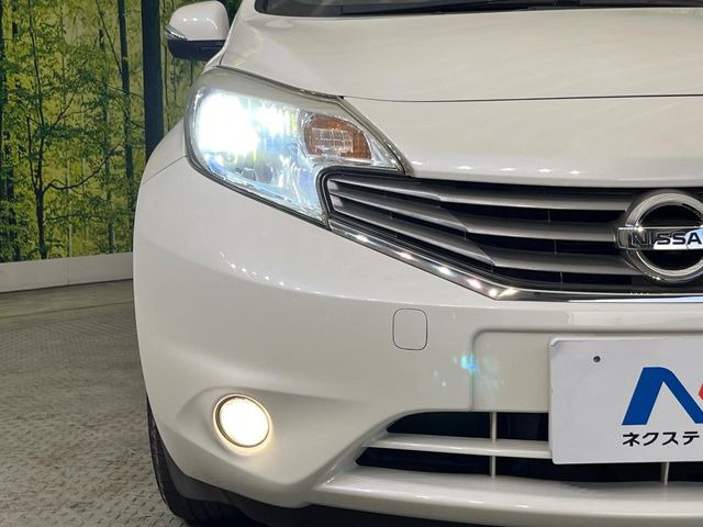 �yLED�w�b�h���C�g�z���V����ԑ��s�����ǍD�Ȏ��E���m�ۂ����S���ĉ^�]�ł��鍂�P�xLED�w�b�h���C�g�𑕔�!�_�����x�������A����d�͂��}�����Ă��܂��B