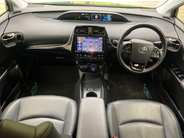 プリウス1.8 S ツーリングセレクション