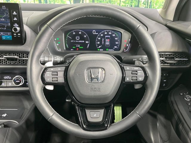 �y�����v�����X�e�A�����O�z�㎿�Ȋv���g�p���邱�ƂŁA��ɂ����������݂ƂĂ��^�]���₷���n���h���ł���