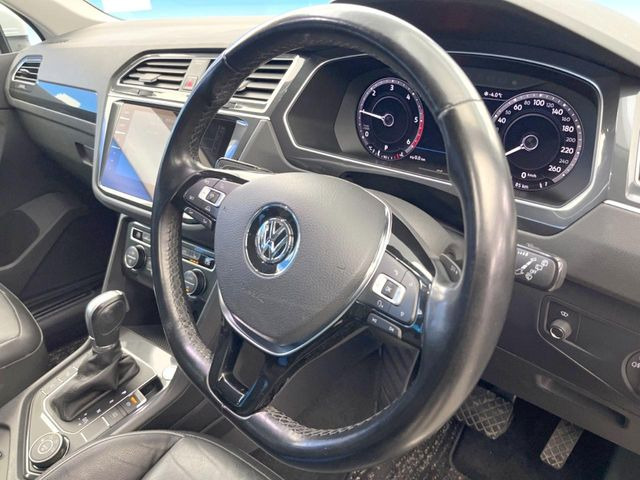 ���n���h�����̃X�������Ȃ��A���ꂢ�ȏ�Ԃ��ێ����Ă���܂��B�e�X�C�b�`���̓�����m�F�ς݂ł��B