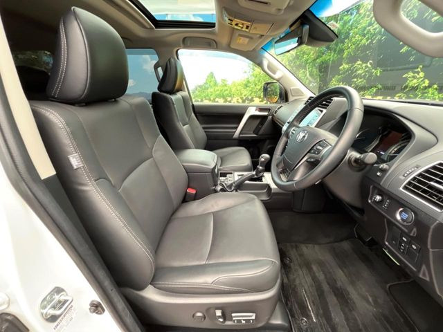 �^�]�ȃV�[�g���͎g�p�������Ȃ��A�ǍD�ȏ�ԂƂȂ��Ă��܂��B���J�Ɏg���Ă������Ƃ��悭�킩��܂��ˁB