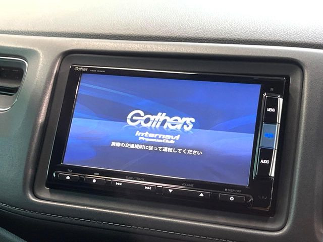 �y�����i�r�z�l�C�̏����i�r�𑕔����Ă���܂��B�i�r�̎g���₷���͂������A�I�[�f�B�I�@�\���[��!�L�����v�◷�s�͂������A�ʋ΂┃�����ȂǕ��i�̃h���C�u���y�����Ȃ�͂���