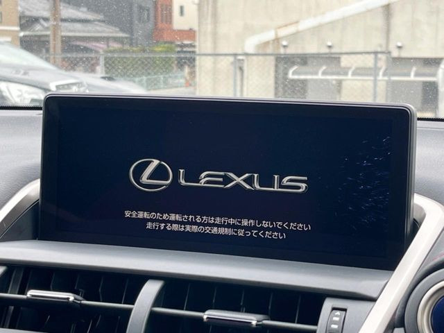 �y10.3�C���`���C�h�i�r�z�������ƃC���p�N�g�̂����^���C�h�i�r�𑕔��B�e��I�[�f�B�I����͂������A�������C�h��ʂł̃}�b�v2�����\���ȂǁA���֐��������i�r�ł���