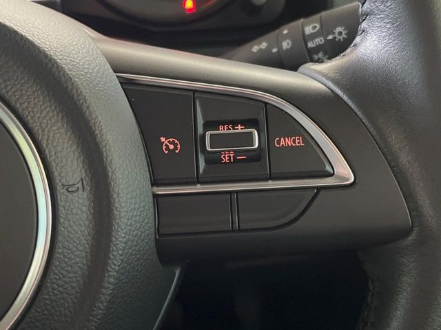 �y�N���[�Y�R���g���[���z�������H�����N���N���s�B�A�N�Z���𗣂��Ă���葬�x�ő��s���ł��A�������^�]���̕��S���y��!�����E�������ȒP�ȃX�C�b�`����Œ����ł��܂��B