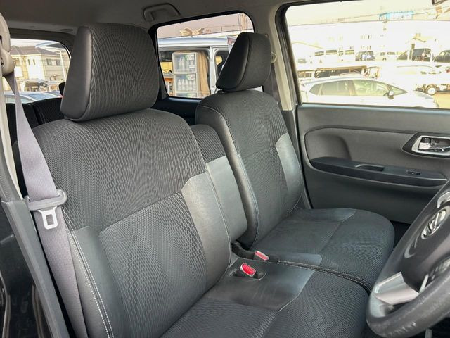 �y�n�[�t���U�[�V�[�g�z�������ƍ���S�n�𗼗������l�C�̃V�[�g���w�ʁE���ʂ̃t�@�u���b�N�f�ނ́A�ʋC���̗ǂ��⊊��ɂ����ɗD��Ă��܂��B�C���╞���ɍ��E���ꂸ���K�ɂ���肢�������܂��B