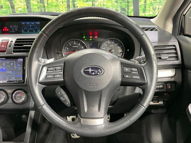 �y�����v�����X�e�A�����O�z�㎿�Ȋv���g�p���邱�ƂŁA��ɂ����������݂ƂĂ��^�]���₷���n���h���ł���