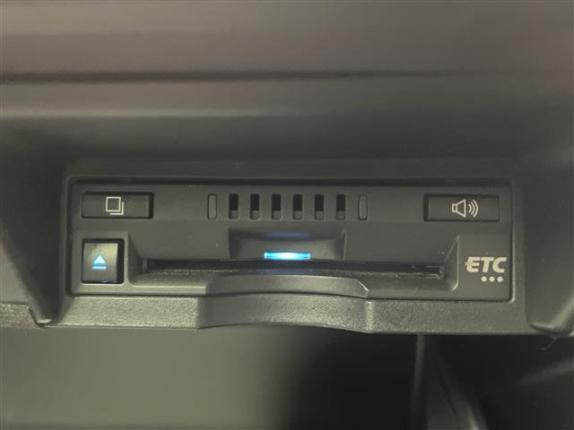 クラウンハイブリッド 2.5 S Cパッケージ