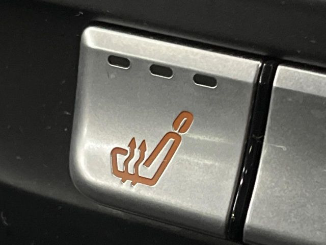 ���t�����g�V�[�g�q�[�e�B���O:�^�]�ȁE����ȋ��ɎO�i�K�Œ��߂��\�ȃV�[�g�q�[�^�[�𑕔����Ă���܂��B�G�߂��킸���K�ɂ��g�p���������܂��B