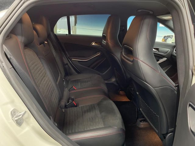 ���㕔���Ȃ��C�ɂȂ�悤�ȃL�Y�E�����ւ��蓙�A�傫�ȃ_���[�W�͂Ȃ��A�ǍD�ȏ�Ԃł��B