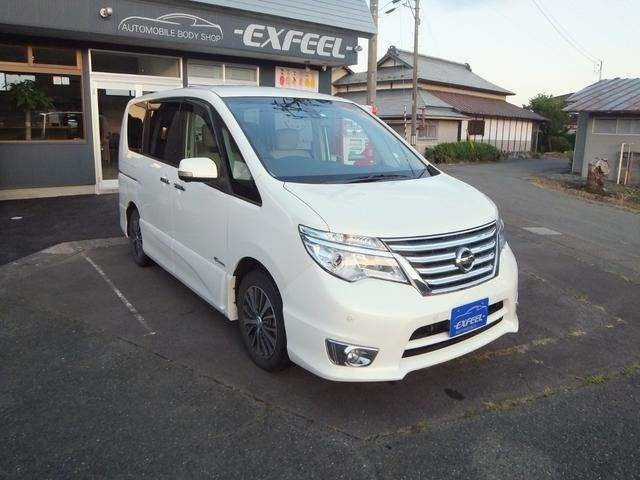 セレナ2.0 ハイウェイスターG S-HYBRID アドバンスドセーフティパッケージ