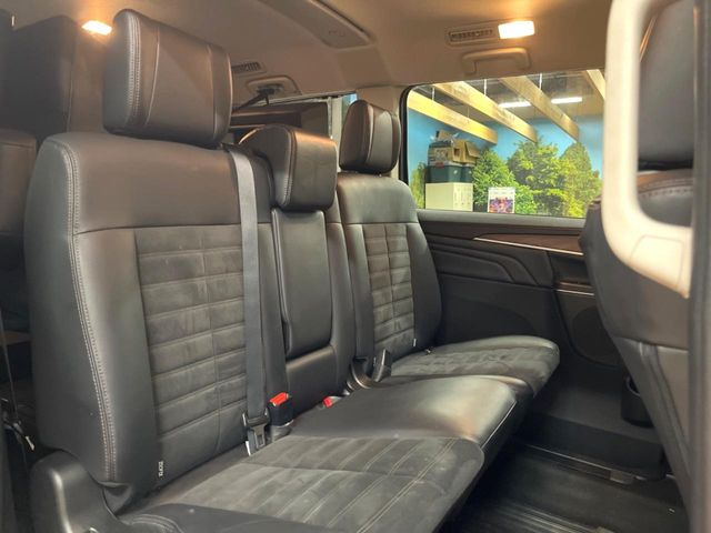 ���ڒ����̓E�H�[�N�X���[�ƂȂ��Ă���܂��B���ڂƎO��ڂ̈ړ�����~�肪�Ƃ��Ă��y�ɂȂ�̂ŁA���~��̍ۂ��X�g���X�������邱�Ƃ͂���܂����